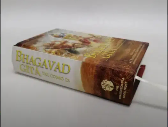Vendo tomo del vagavad guita indu krisna en Santa Marta (Municipio)