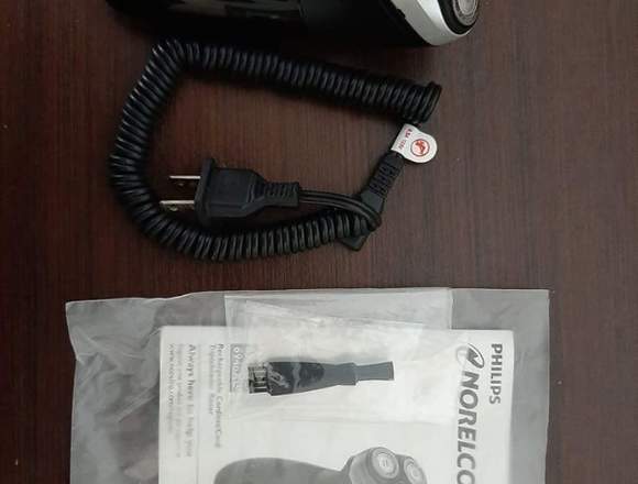 Afeitadora Philips Norelco recargable .