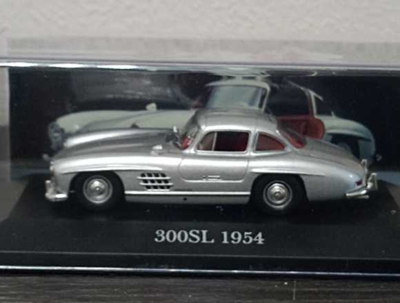 COCHE DEPORTIVO ESCALA 1:43, MERCEDES 300 SL