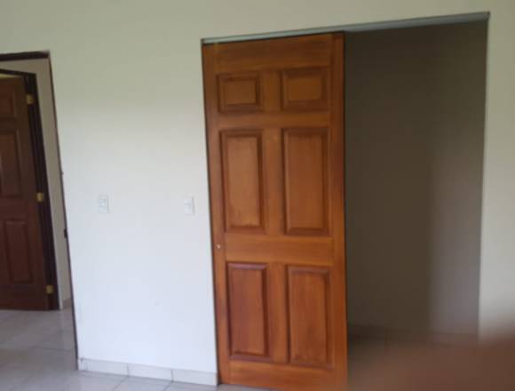 Venta de Casa en Villas de Altamira en Sonzacate. en Soyapango (Municipio)