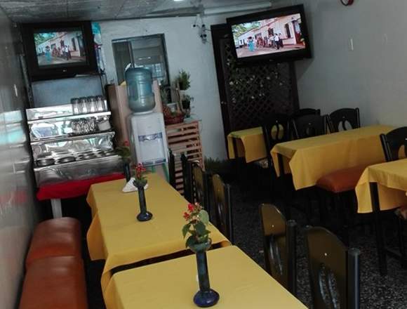 VENTA RESTAURANTE ZONA COMERCIAL DE PUENTE ARANDA
