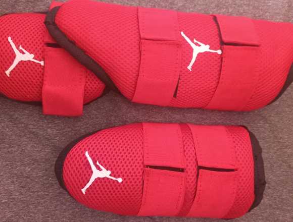 Protectores deportivos para jugar beisbol en Los Alcarrizos (Municipio)