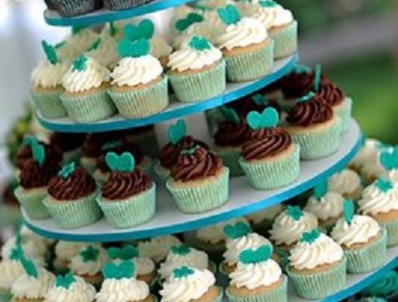 Alquiler de torres de Cup Cakes para eventos en Bogotá, D.C. (Municipio)