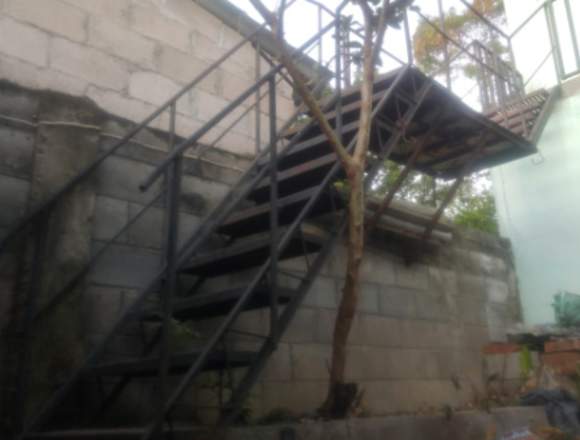 casa grande en quezaltepeque en Quezaltepeque (Municipio)