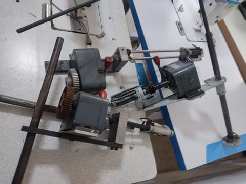 Máquina de Coser Industrial