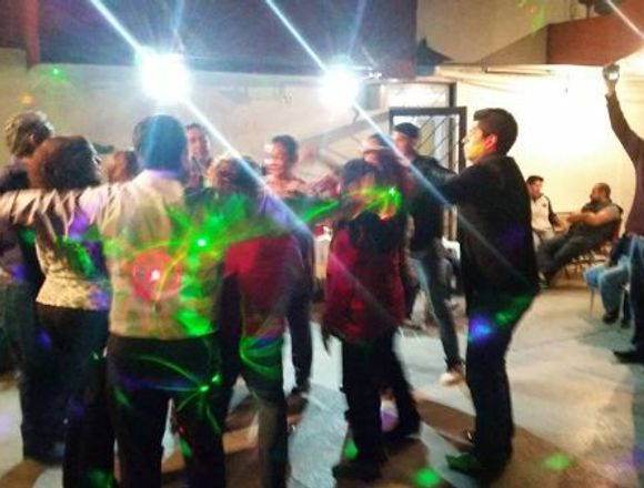 Tecladista para Fiestas o Dueto Musical Versátil en Gustavo A. Madero (Municipio)