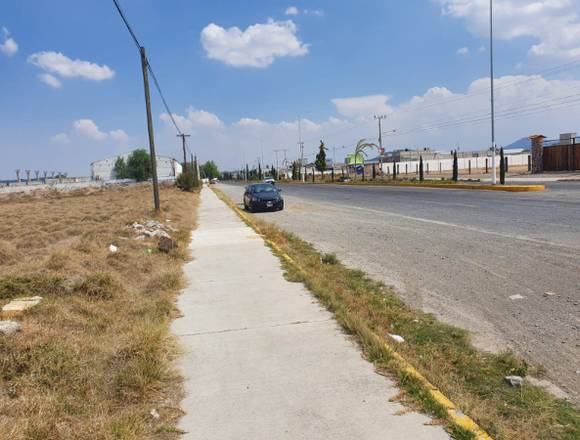 Terreno plano excelente Calle ppal acc. Tezontepec