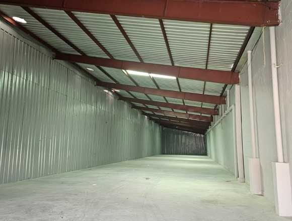 Arriendo Nave de 700 m2 en Herrera en Santo Domingo Oeste (Municipio)