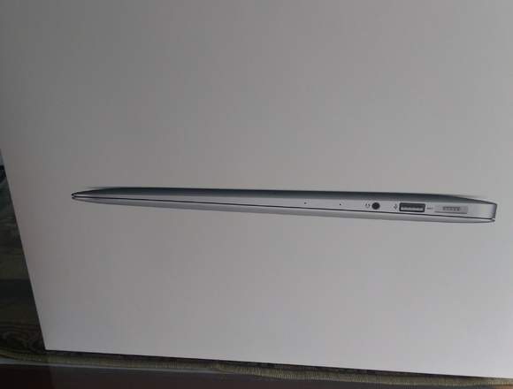 MACBOOK AIR, 2015 excelente estado en Bogotá, D.C. (Municipio)