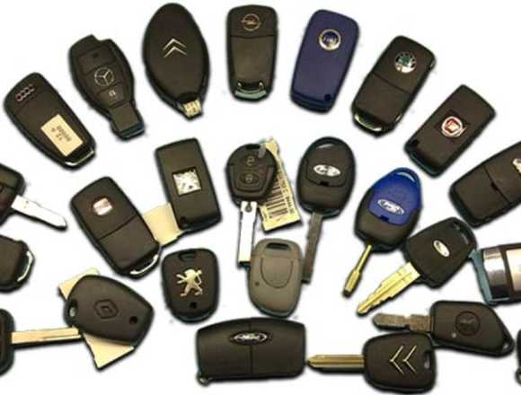 REPARACIÓN/COPIA DE LLAVES COCHES