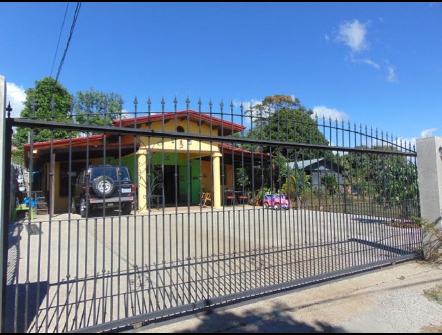 Se vende casa en Buena vista de Barva 23-1445 en Barva (Cantón)