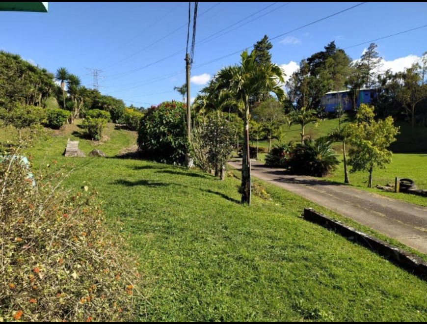 Se vende propiedad 40,300m2 Vázquez de Coronado