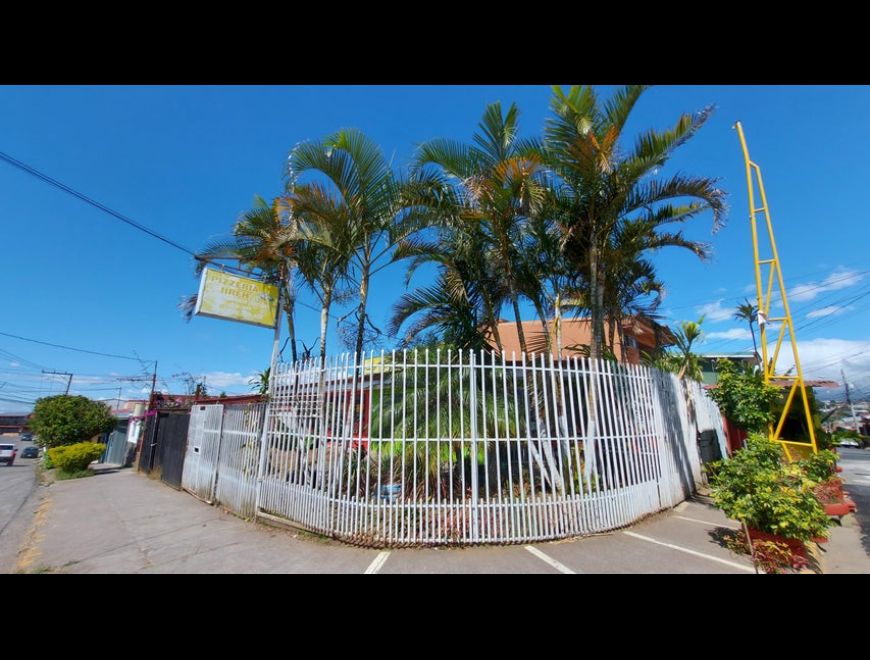 Se vende local en Goicoechea de San José 24-1051