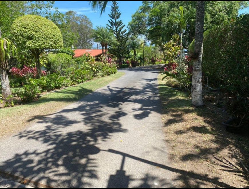 Se vende propiedad con 8,797m2 Santa Ana 24-1769
