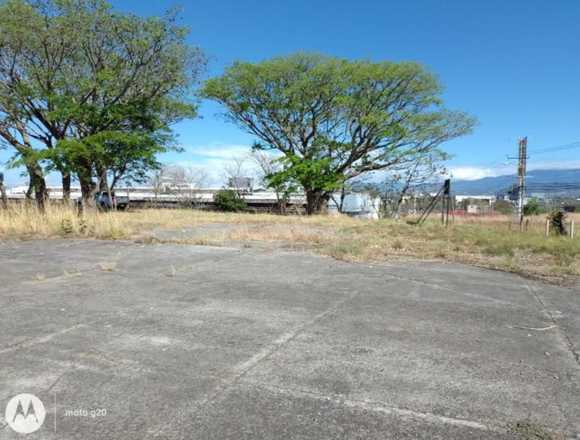 Se vende gran lote de mas de 8,000m2 23-694