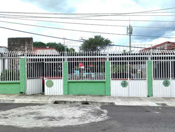 Se vende propiedad con casa y terreno San Vicente en Moravia (Cantón)