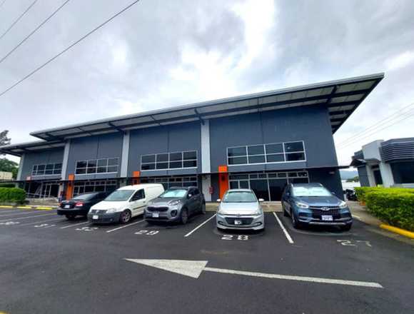 Se vende bodega con espacios para oficina 25-111 en Alajuela (Cantón)