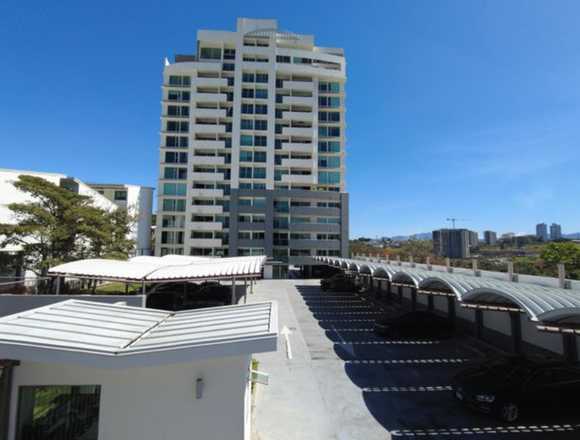 Se vende apartamento en Torre de Uruca San José