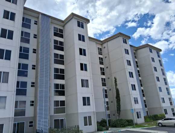Se vende apartamento en condominio Granadilla en Curridabat (Cantón)