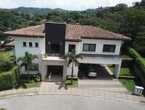 Se vende lujosa casa condominio Santa Ana 23-361