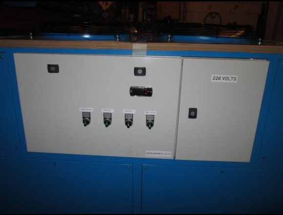 Chiller de 20tr disponible en 220 y 440v !