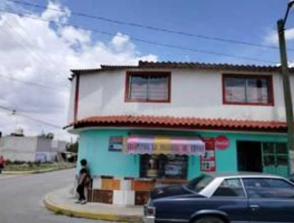 Sobre avenida principal en Teoloyucán (Municipio)