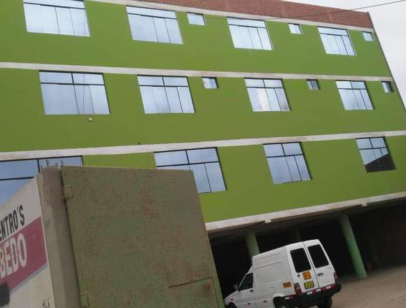 se vende inmueble para vivienda y/o negocio en Pimentel (Distrito)