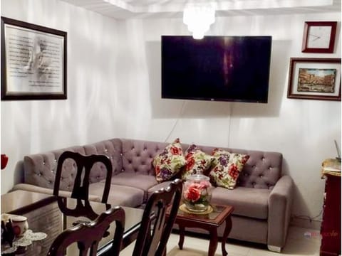 VENTA CASA OASIS-III SUBA 4 NIVELES CON TERRAZA Y ESTUDIO • OFERTA