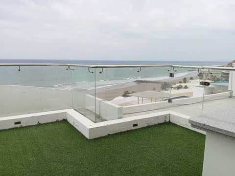 Oceanfront Suite in Urb. Ciudad del Mar, Manta en Manta (Cantón)