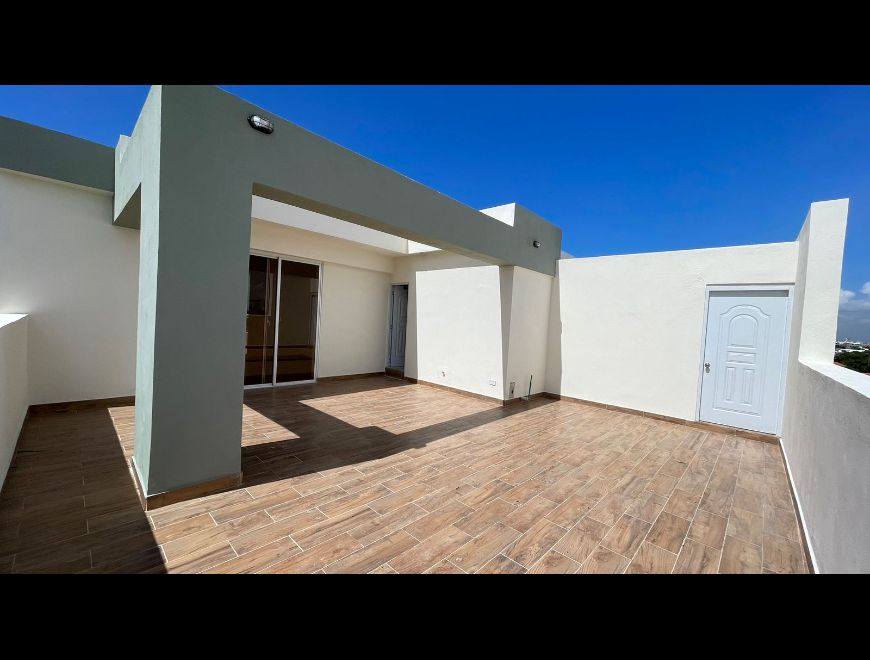 Penthouse en Prado Oriental en Santo Domingo Este (Municipio)