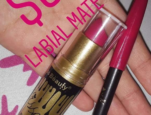 Labial Mate + Delineador Mate en El Guabo (Cantón)