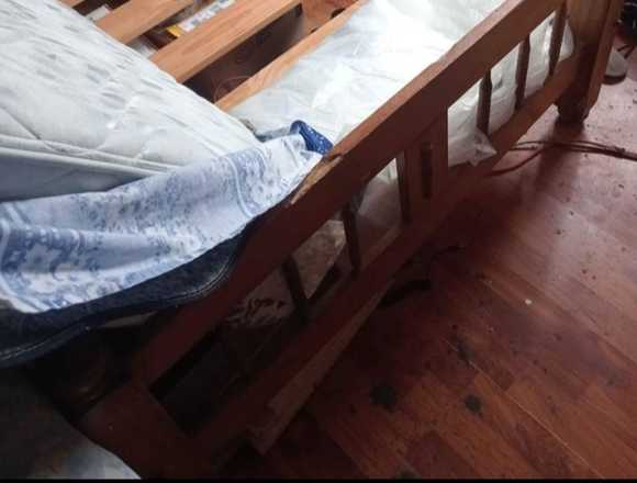 Cama somier sueco exelente estado. en Iquique (Comuna)