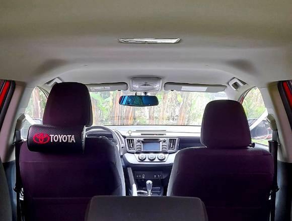 Toyota Rav4 LE año 2016