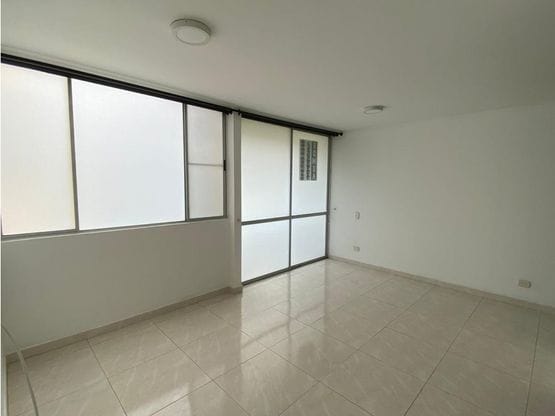 K108 CAOBA BOCHALEMA PISO 2 / APARTAMENTO