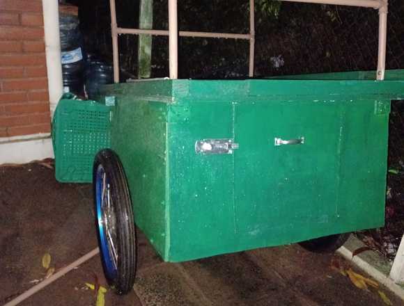 VENDO CARRITO DE MADERA en Capiatá (Distrito)