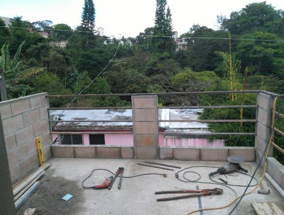 Ofresco mis servicios para el área de construcción