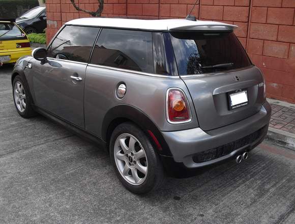 MINI cooper S AUTOMATICO █ CAMBIO POR 4X4 R/CARRO en Ciudad de Guatemala (Municipio)