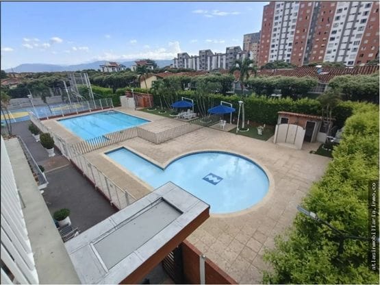 VENTA CASA CONJUNTO CERRADO REAL DE MINAS BUCARAMANGA COD:1336
