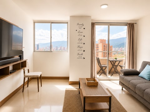 Apartamento en Sabaneta | Vista + Parqueadero + WiFi en Sabaneta (Municipio)