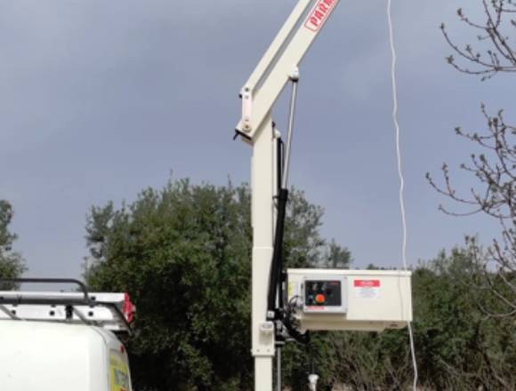 VENTA DE PLATAFORMA ELEVADORA en Granada (Municipio)