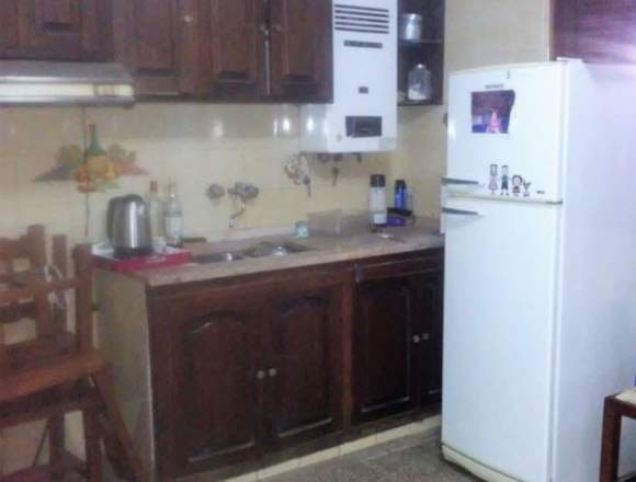 VENDO CASA CON DEPARTAMENTO BARRIO CORONEL OLMEDO en Cordoba (Localidad)