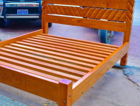 Muebles hechos en madera de CUCHI en Santa Cruz (Localidad)