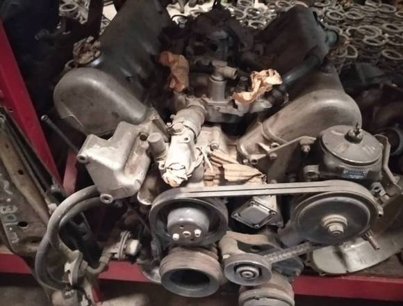 Motor para Mercedes Benz usado 8cilindros en Sucre (Municipio)