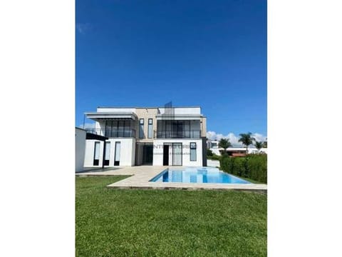 VENDO CASA CAMPESTRE EN COMBIA PEREIRA