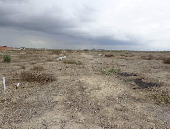 Terreno de 8,00 X 15,00 M2, Urbanización playasol en Playas (Cantón)