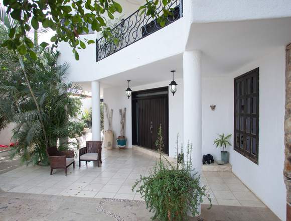 Hermosa Casa Amaia en Cabo San Lucas