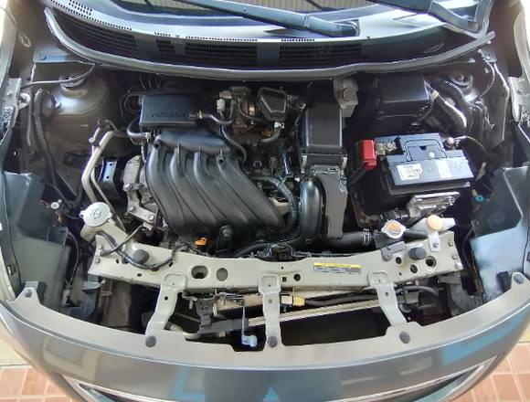 VENDO NISSAN VERSA 2012 en David (Distrito)