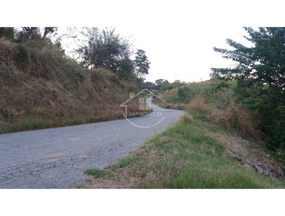 FINCA EN VENTA EN LA GUAMITA TINAQUILLO COJEDES en Falcón (Municipio)