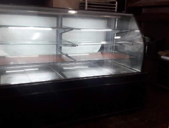 MUEBLE VIDRIO CURVO SIN MOTOR en Lago Buenos Aires (Localidad)