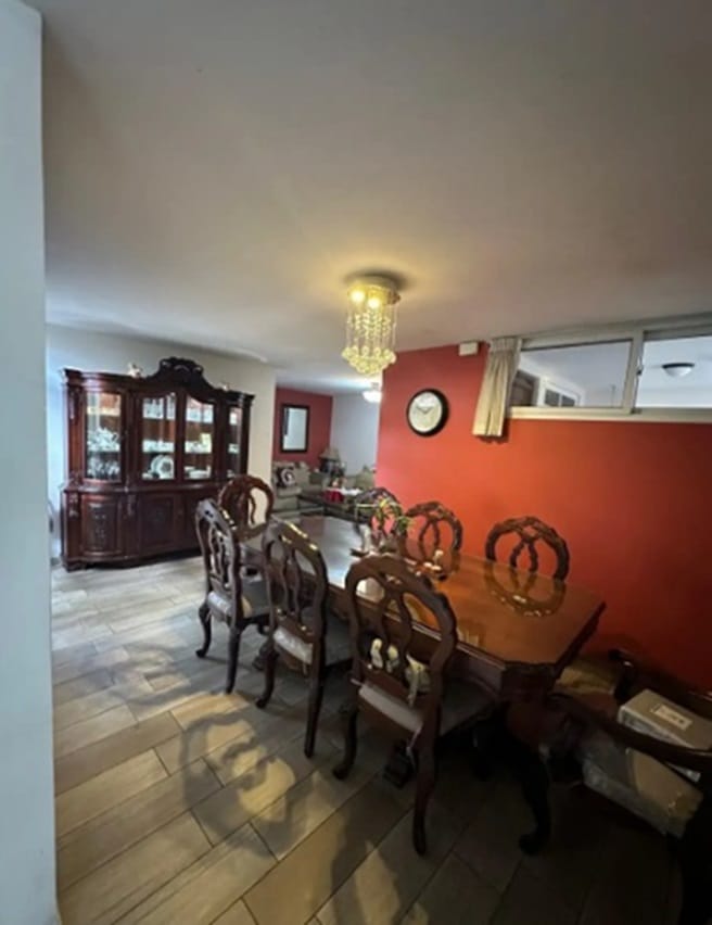Vendo Casa en Residenciales Atlántida Zona 18 en Ciudad de Guatemala (Municipio)